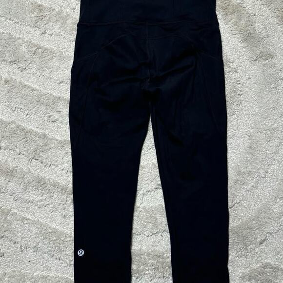 Lululemon Fast and Free Crop II - Picture 4 of 8